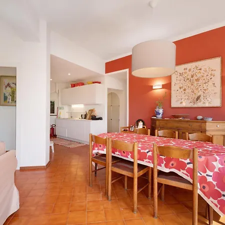 Casa Alta Lucio بيت للعطل
